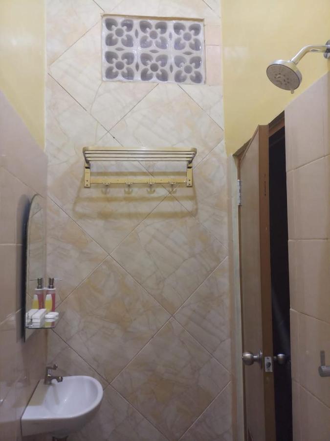 יוגיאקרטה Losmen Setia Kawan מראה חיצוני תמונה